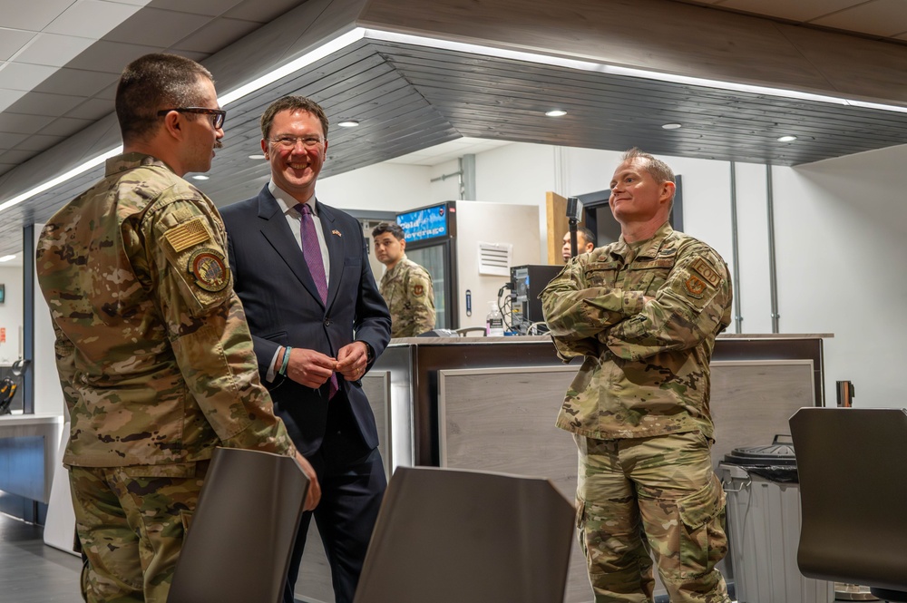 Robert Courts, MP Participates in Immersion Tour on RAF Fairford