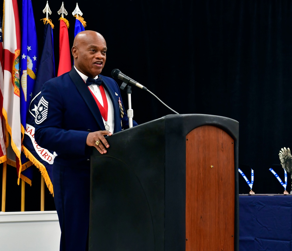 SEA Whitehead recognizes Florida National Guardsmen during ceremony