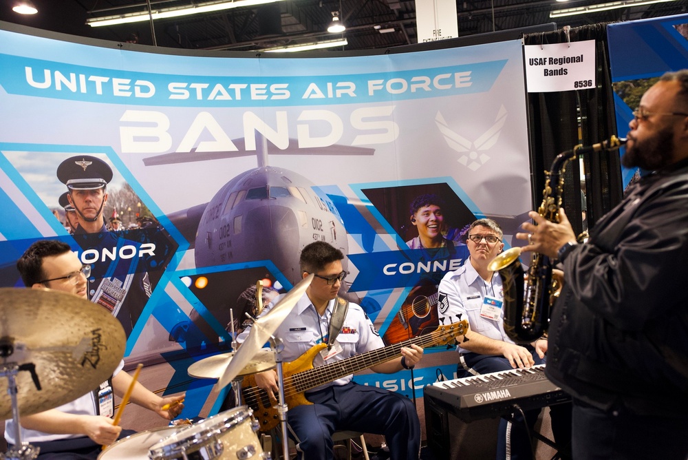 Saxophonist joins USAF Bandsmen at NAMM