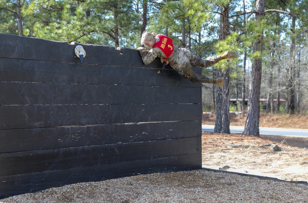 Army Reserve Soldiers Run Through Ranger Obstacle Course