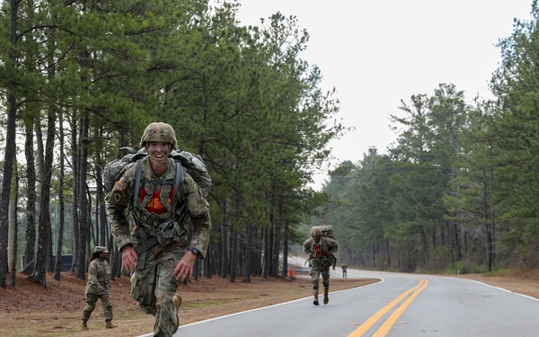 98th Training Division Names NCO of the Year: SSG David Lamb