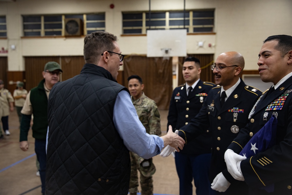 New Jersey National Guard Recruiters Teach Cub Scouts How to Fold American Flag