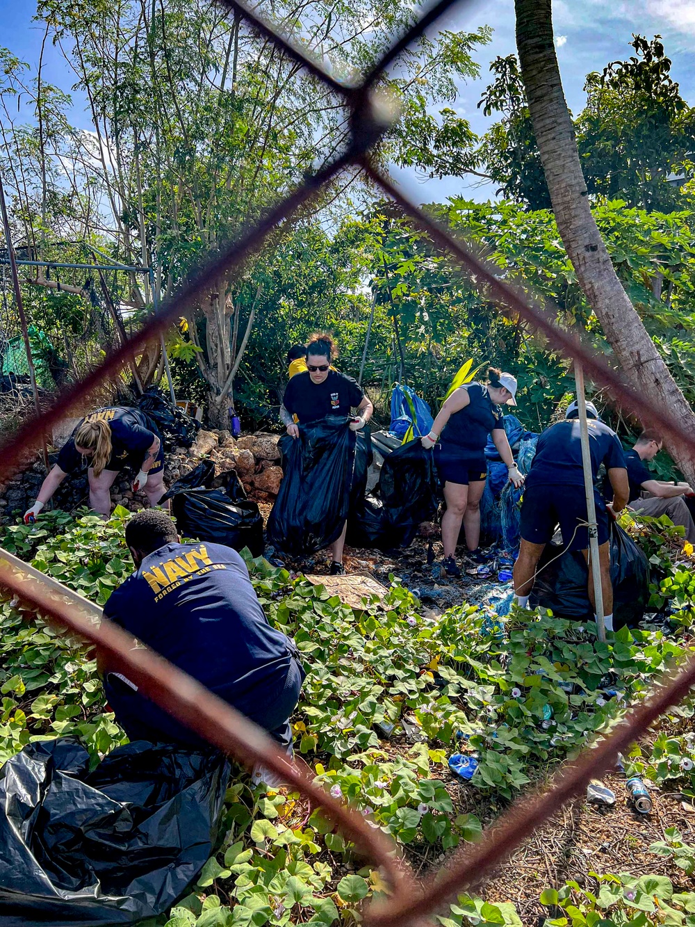 TR Sailors Help Clean Local Guam Senior Center