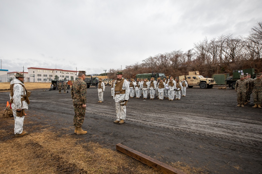 CLR-3 Conducts Battle Hand Off Drills