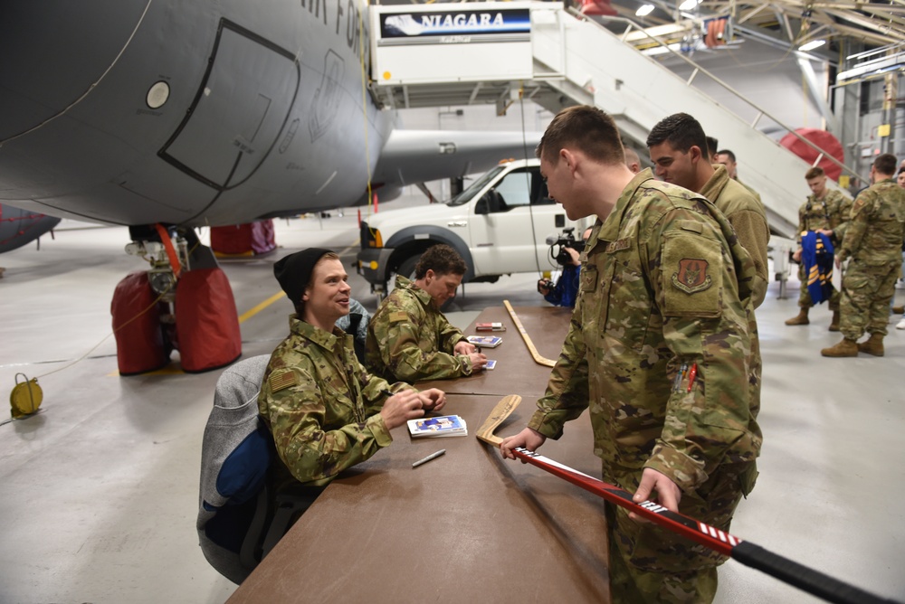 Nose art tradition continues at Niagara