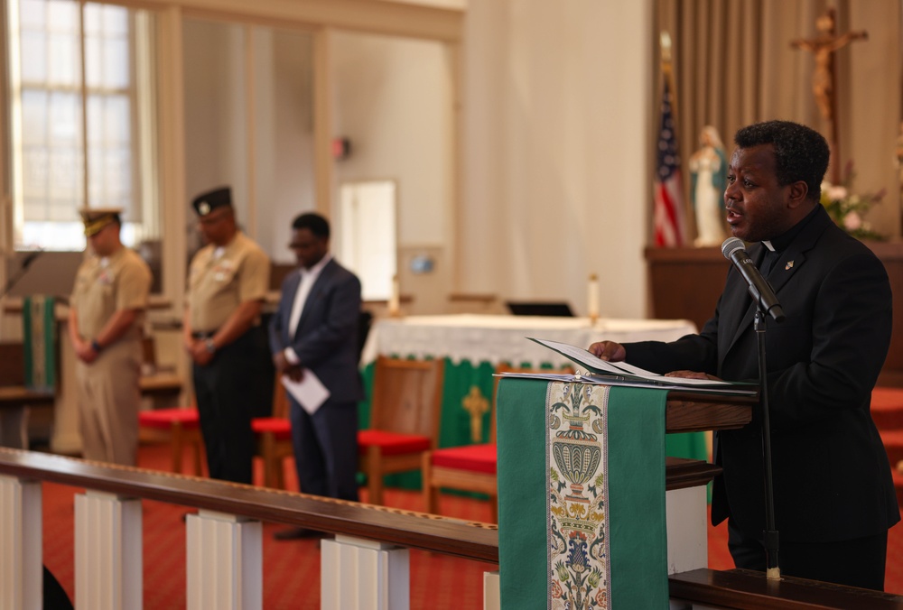 Nigeria native HM1 Nwagbara retires at Quantico Chapel