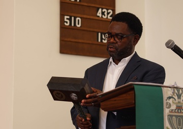 Nigeria native HM1 Nwagbara retires at Quantico Chapel