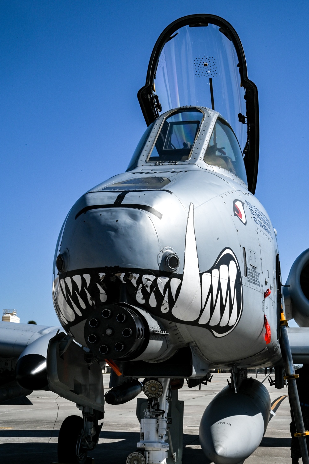 Whiteman AFB A-10s visit MacDill