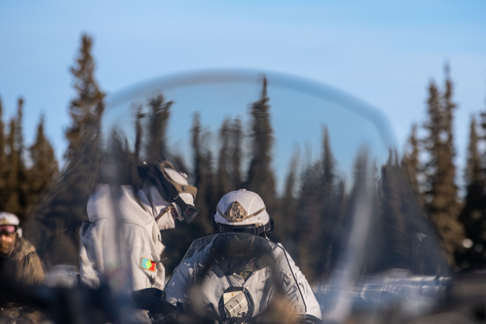 11th Airborne Division OPFOR Distribute Supplies on Snow Machines during JPMRC 24-02