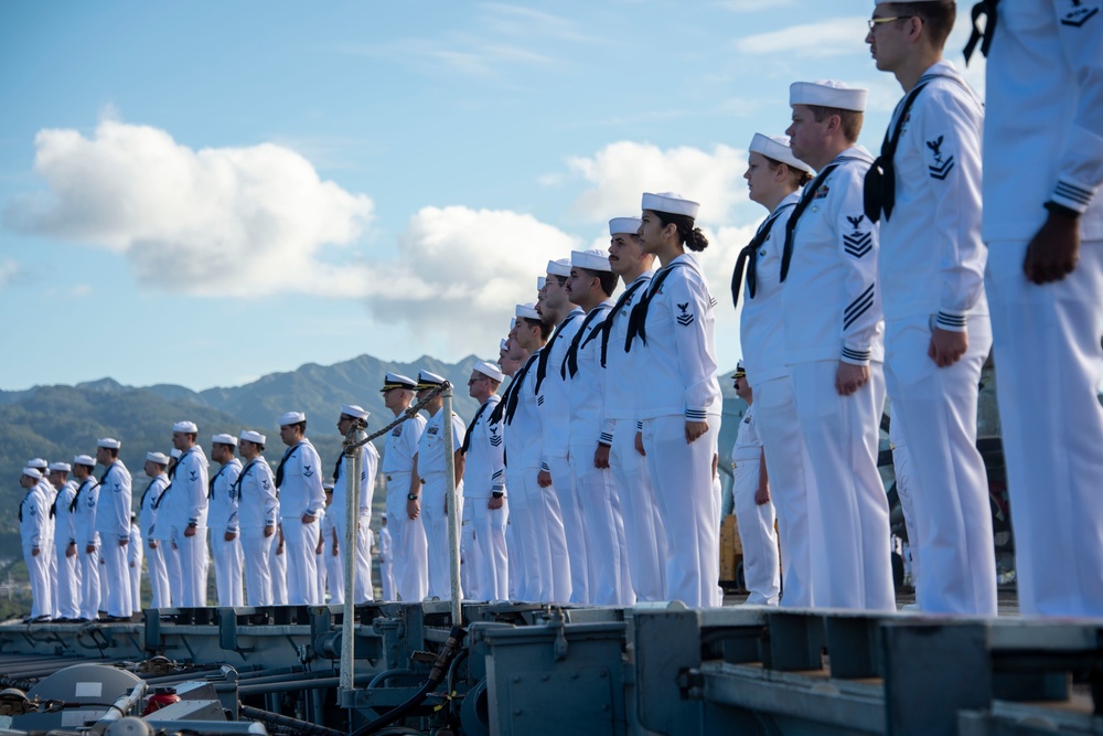 USS Carl Vinson (CVN 70) Pulls into Pearl Harbor for a Scheduled Port Visit