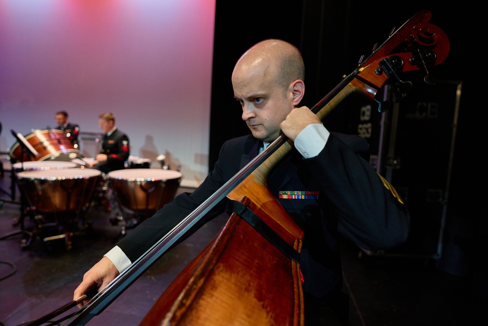 United States Navy Band performs at Thompson High School (Alabaster, Alabama)
