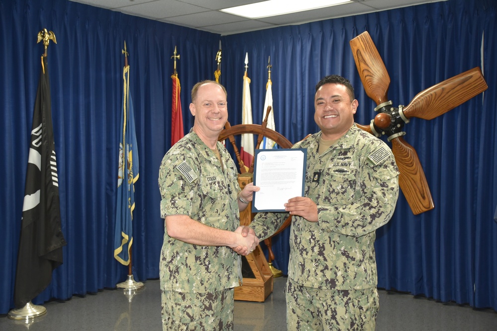 Sailors Receive Awards