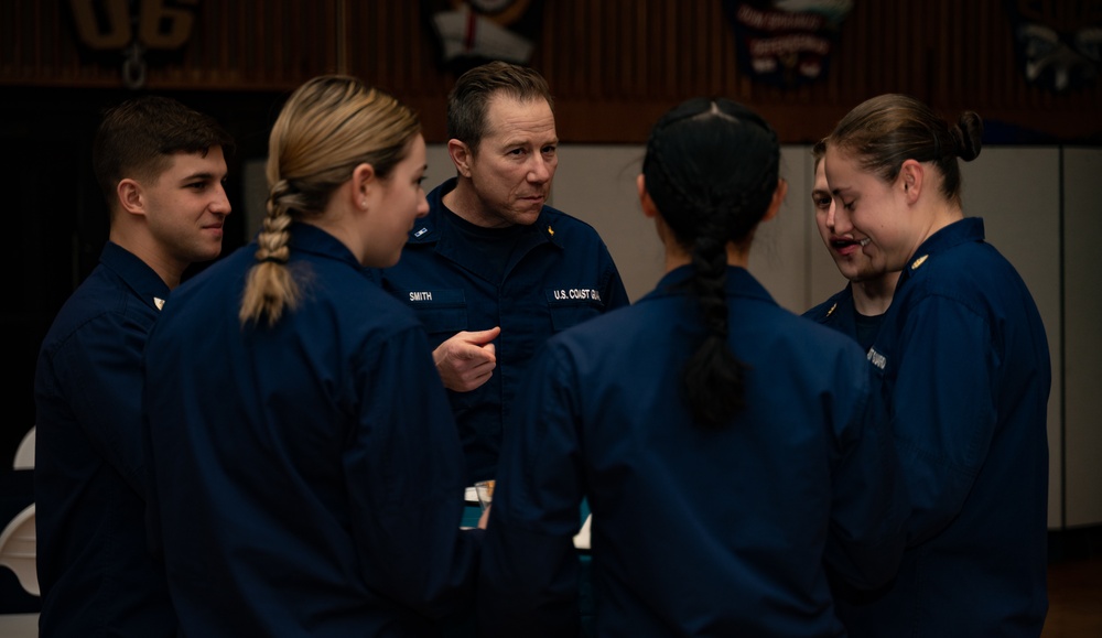 Coast Guard Commandant visits Coast Guard Academy