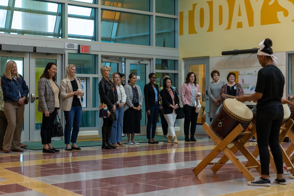 III MEF, MCIPAC general officers' spouses learn about Camp Foster services, estbalishments during family support tour