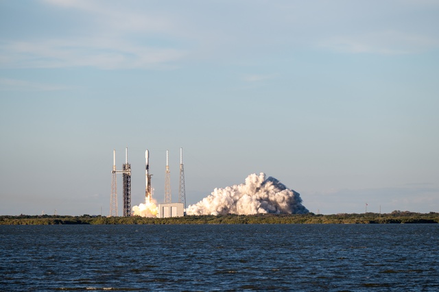 USSF-124 lifts off