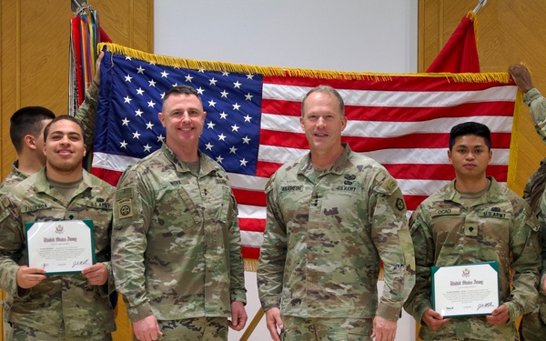 V Corps Commanding General Visits Task Force 82 Soldiers In Romania