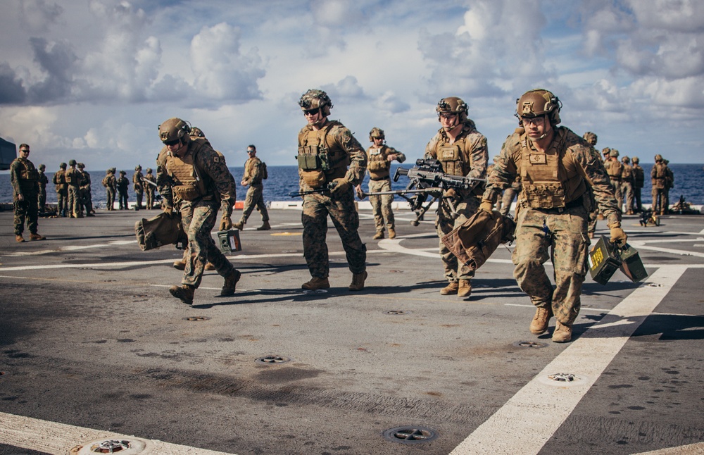 26th MEU(SOC) conducts a Machine Gun Live-Fire Deck Shoot in the Mediterranean Sea