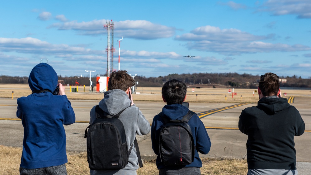 Plane Spotters at KPit