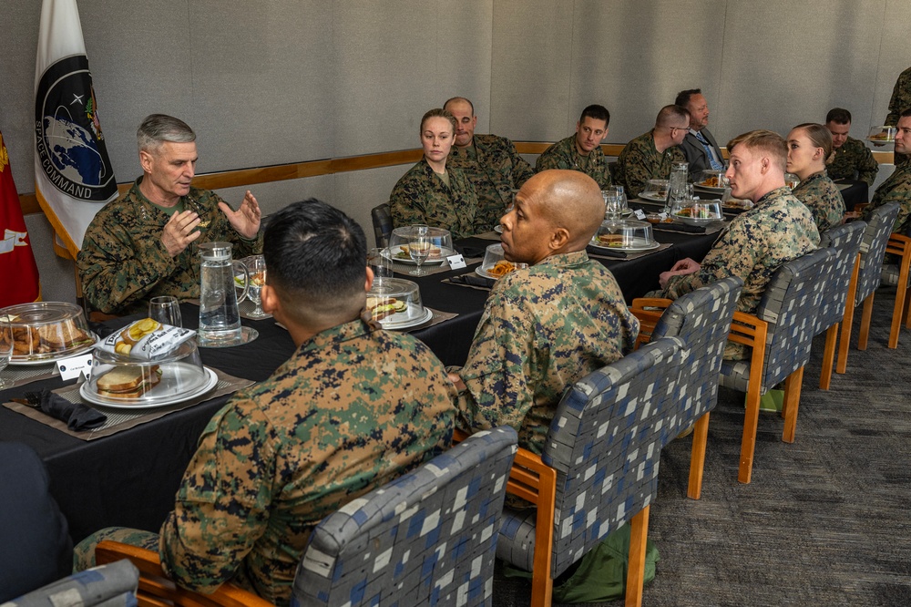 USSPACECOM host Assistant Commandant of the Marine Corps