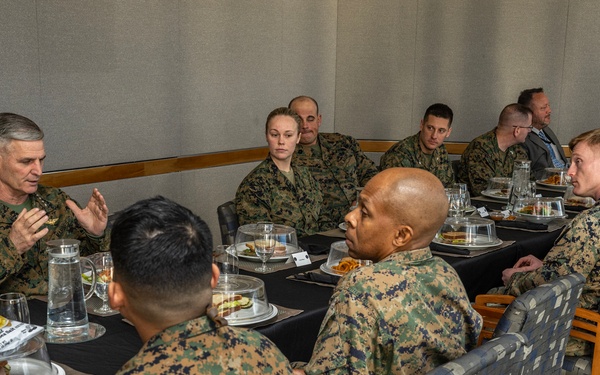 USSPACECOM host Assistant Commandant of the Marine Corps