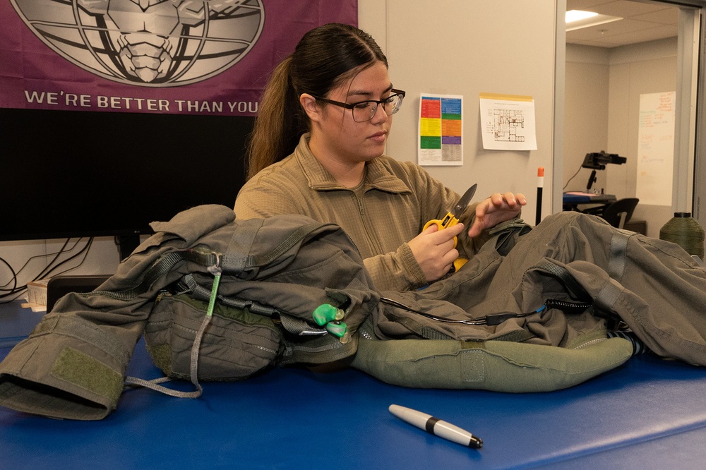 AFE Airmen prepare aircrew for takeoff