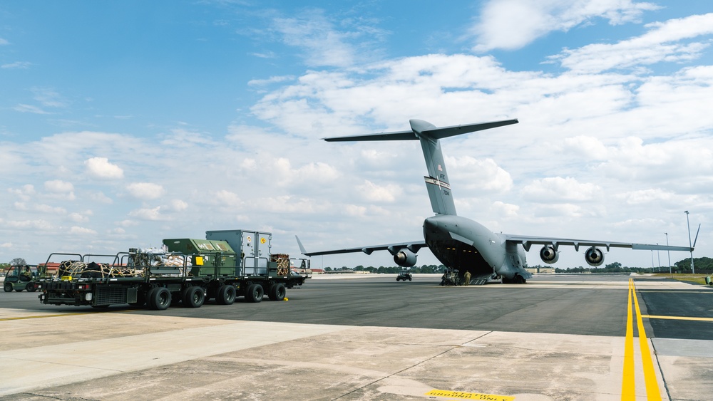 Wright Patterson C-17s relocate Whiteman A-10s following exercise