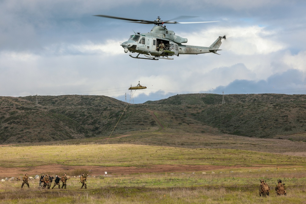 2nd Bn., 5th Marines trains for tactical recovery of aircraft, personnel