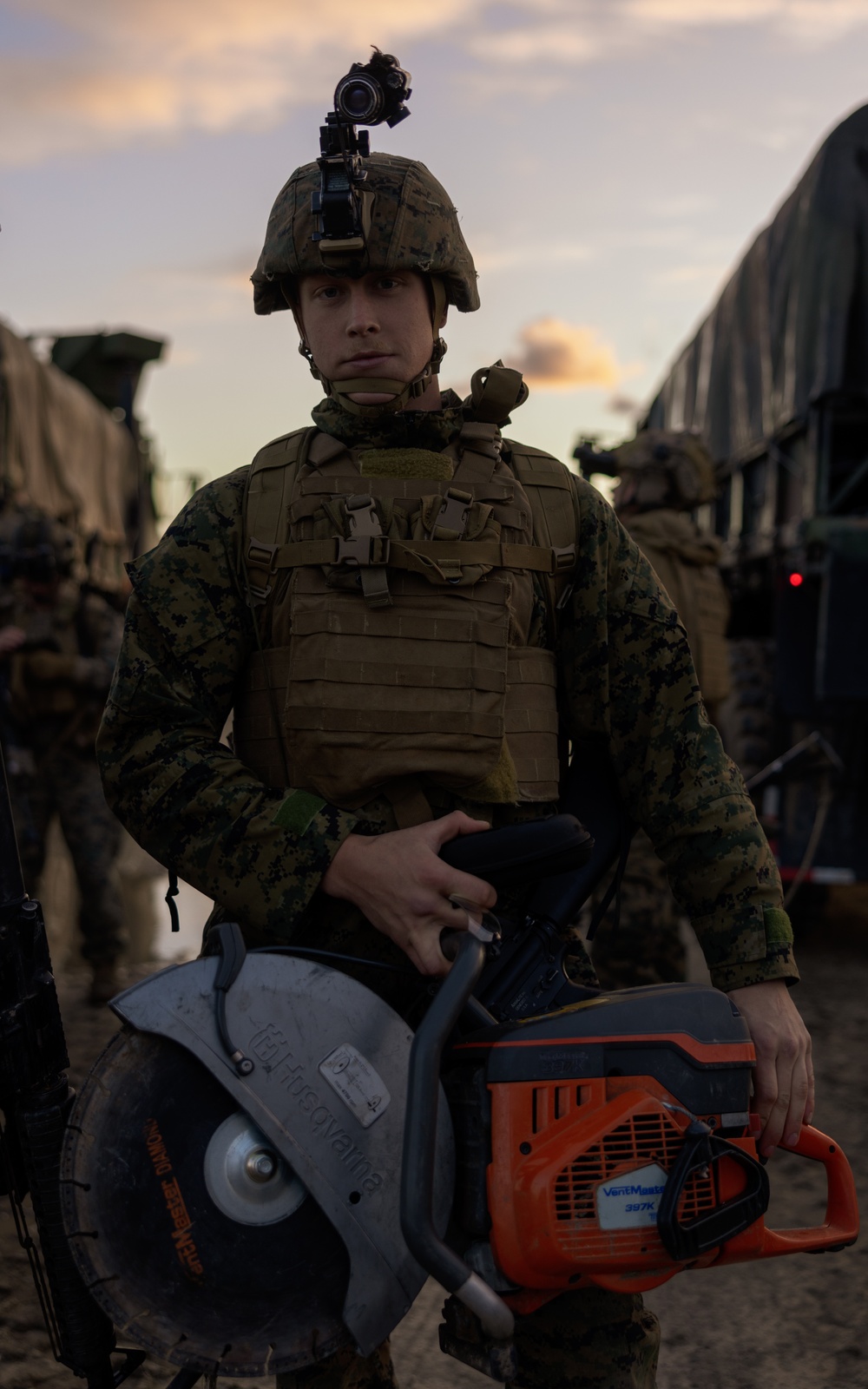 2nd Bn., 5th Marines trains for tactical recovery of aircraft, personnel