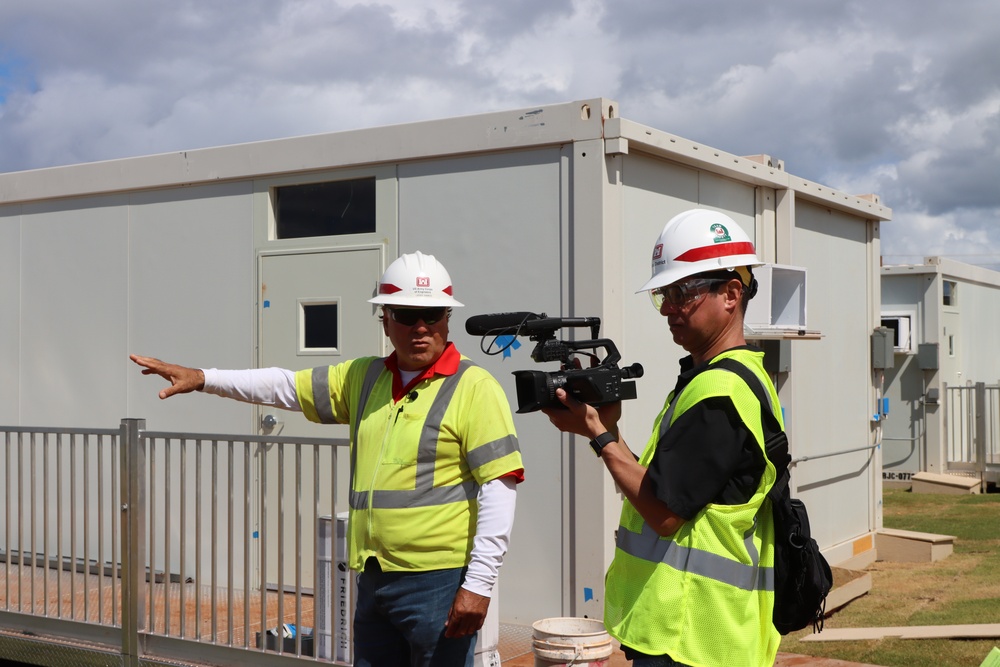 USACE gives progress update on temporary school to a reporter from Se Habla Media