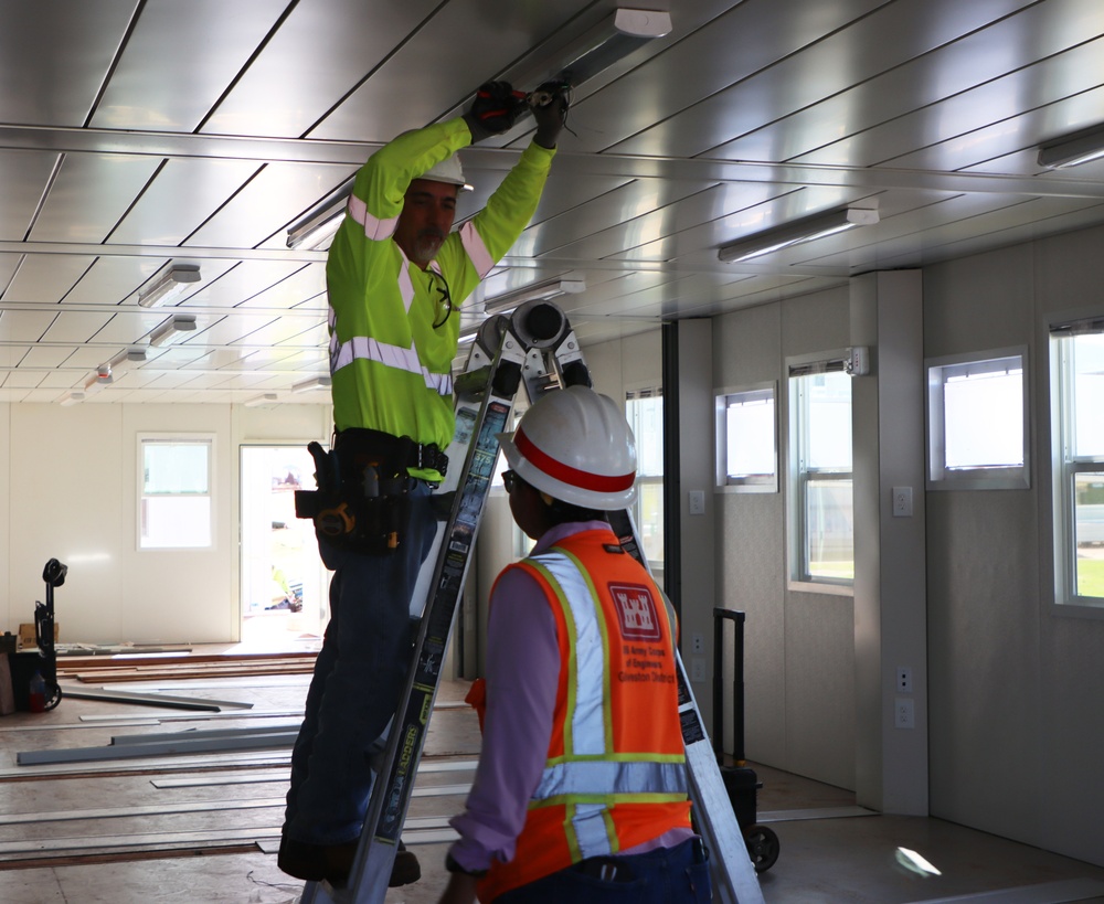 USACE project engineer conducts a site tour at the temporary school site in Lahaina, Hawai‘i