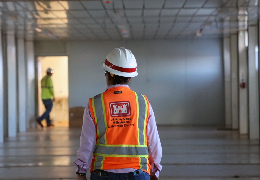 USACE project engineer conducts a site tour at the temporary school site in Lahaina, Hawai‘i