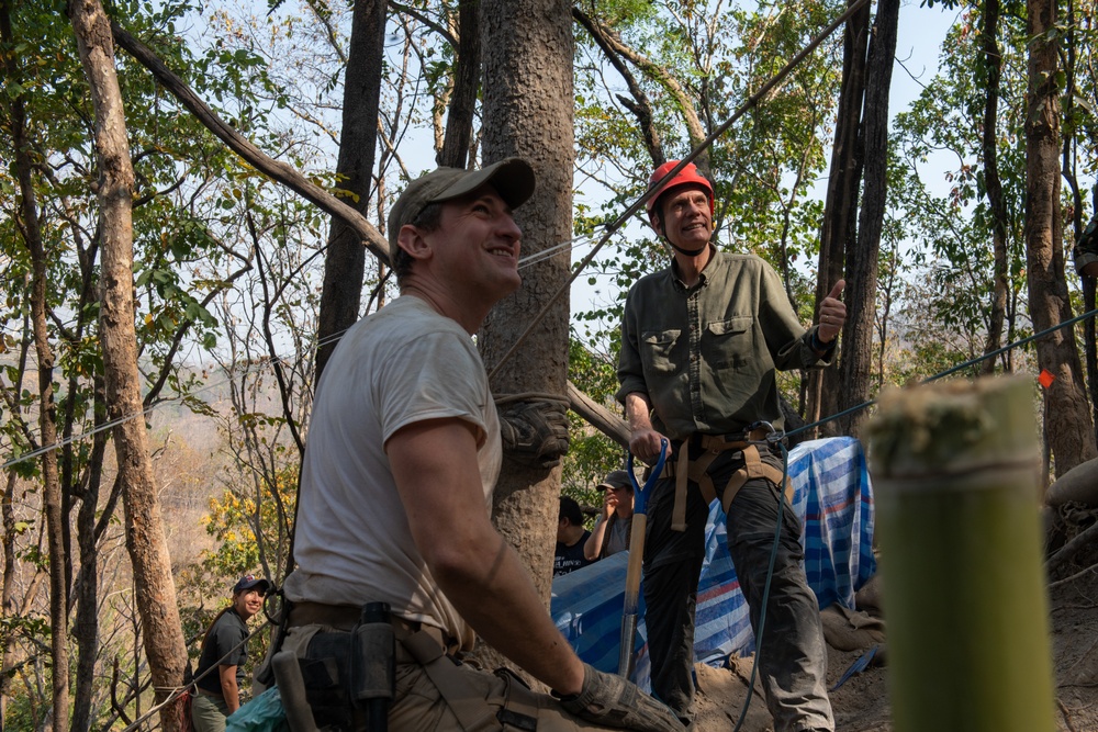 U.S. Ambassador to the Kingdom of Thailand visits DPAA recovery team
