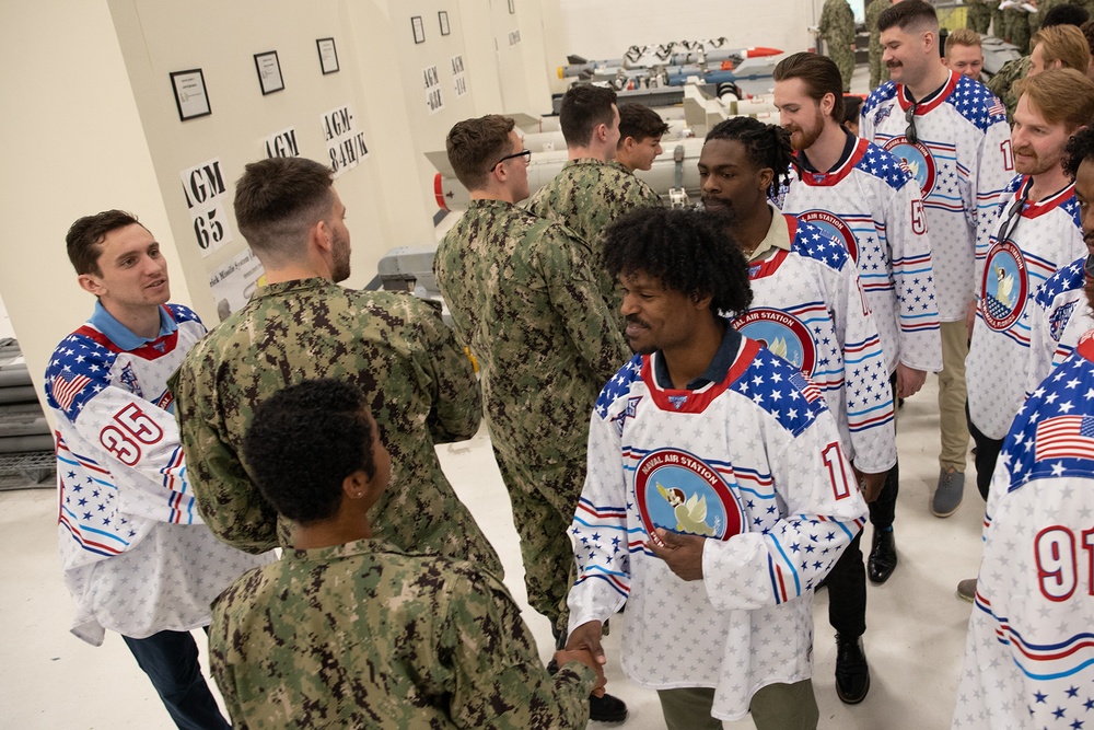 Pensacola Ice Flyers Visit NAS Pensacola