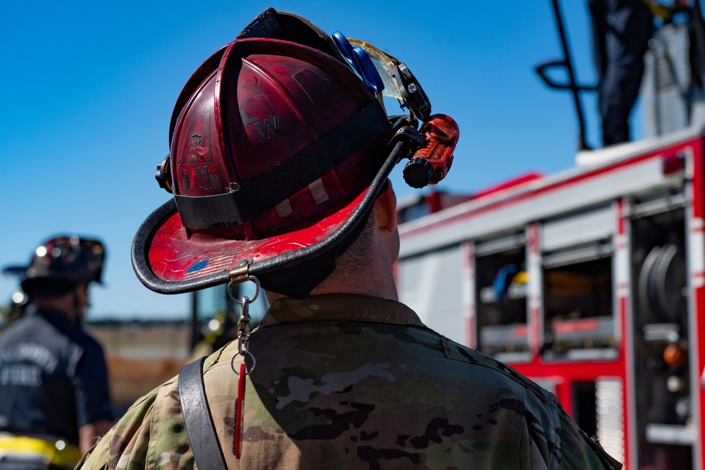 Moody, local Firefighters partner for aerial training