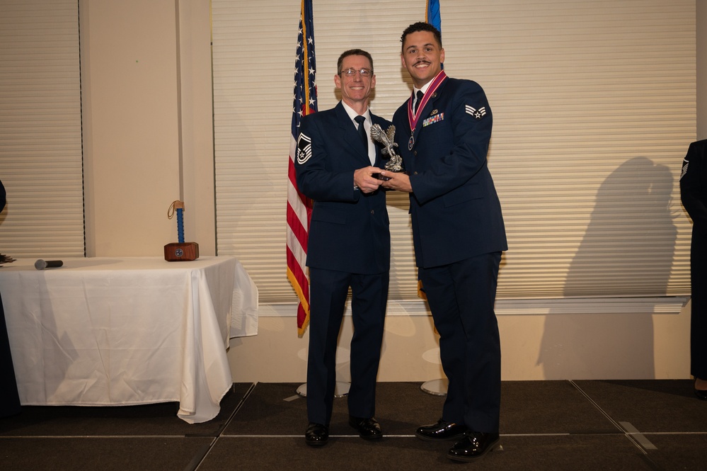 ALS class 24-B graduates