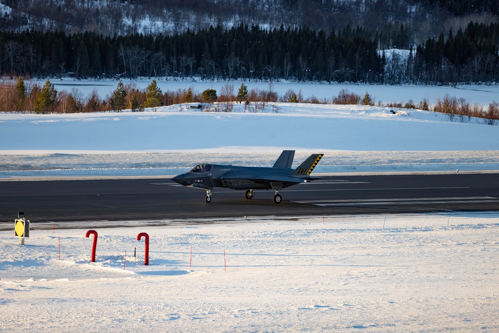 U.S. Marine Corps F-35B Lightning II jets with VMFA-542 arrive in Norway for Exercise Nordic Response 24