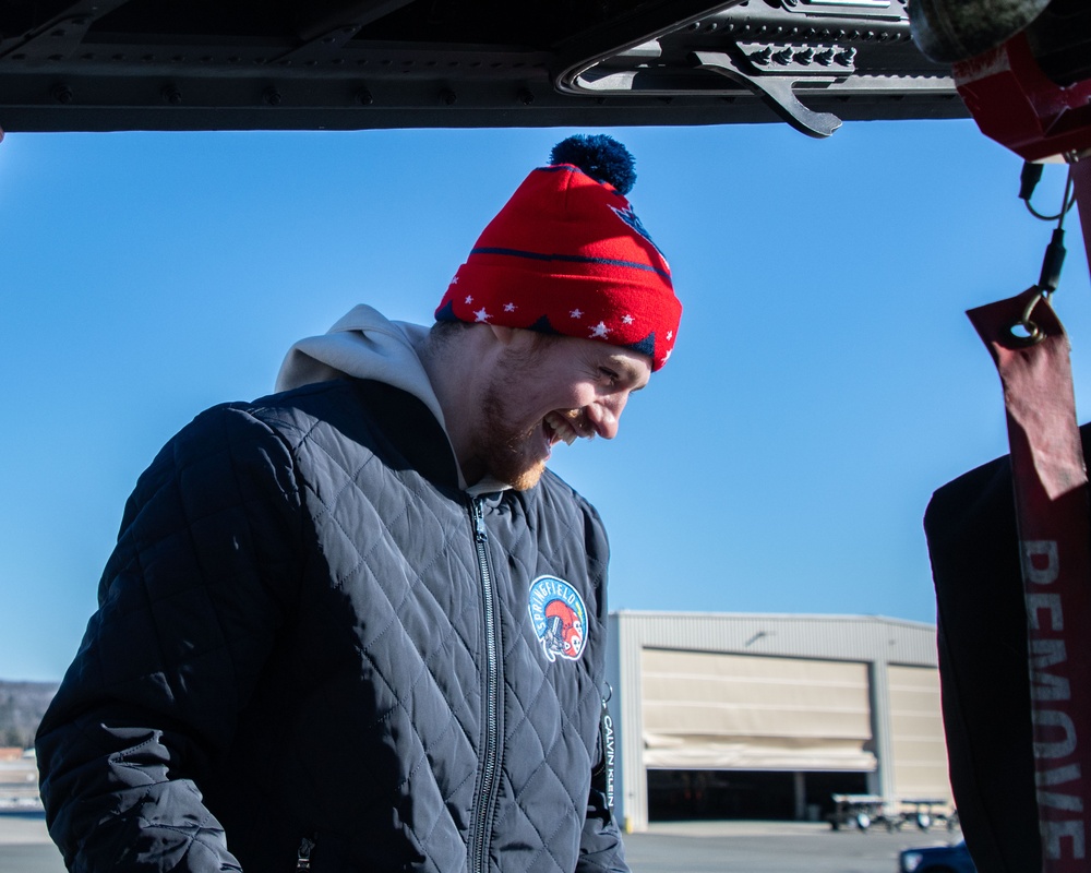 104th Fighter Wing hosts Springfield Thunderbirds for base tour