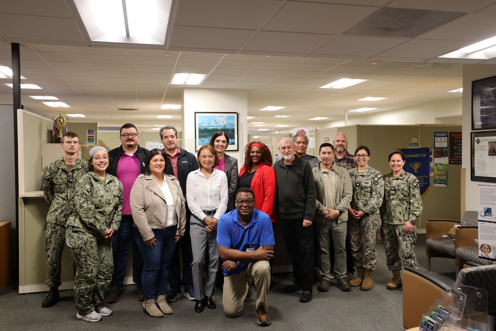 Deputy Assistant Secretary of the Navy (Military Manpower and Personnel) Visits Naval Medical Center San Diego