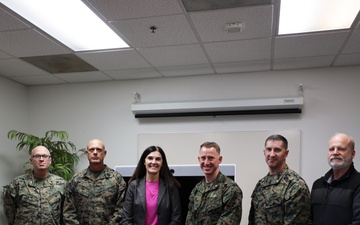 Deputy Assistant Secretary of the Navy (Military Manpower and Personnel) Visits Naval Medical Center San Diego