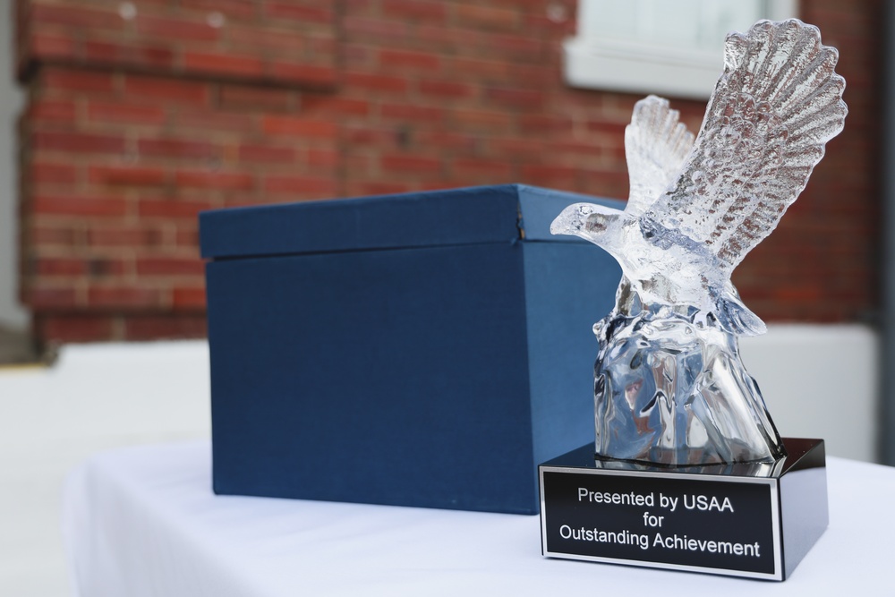 Sgt. Fuerte named MCICOM's NCO of the Year