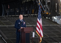 433rd OG commander retires after 35 years of service