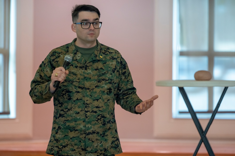 Headquarters and Service Battalion hosts Motorcycle Safety Seminar