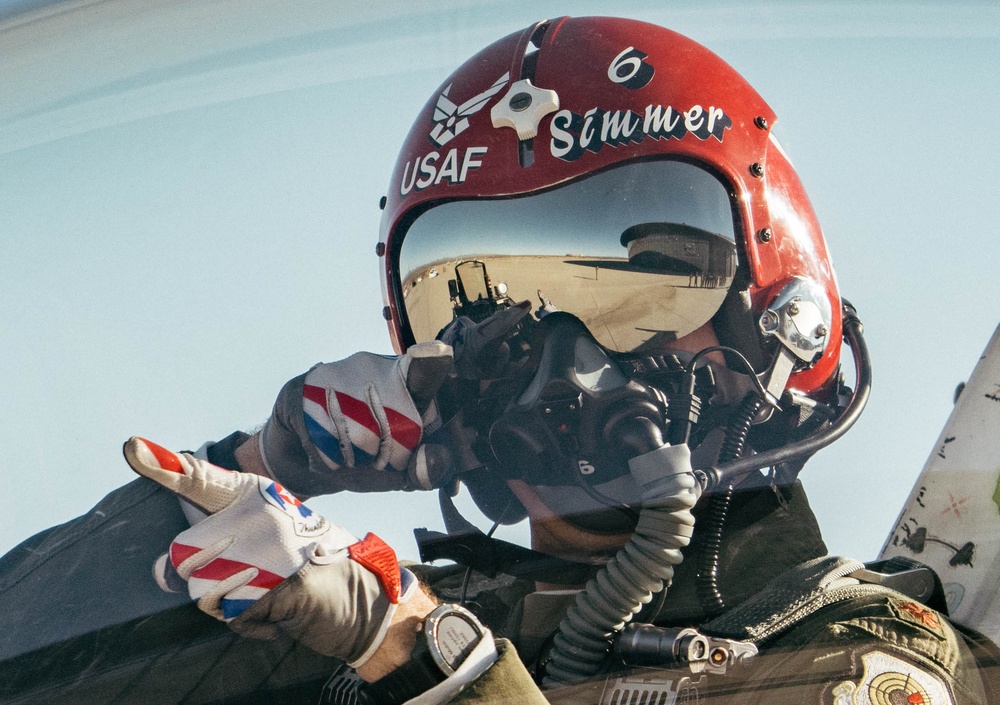 Thunderbirds kickoff winter training at Spaceport America