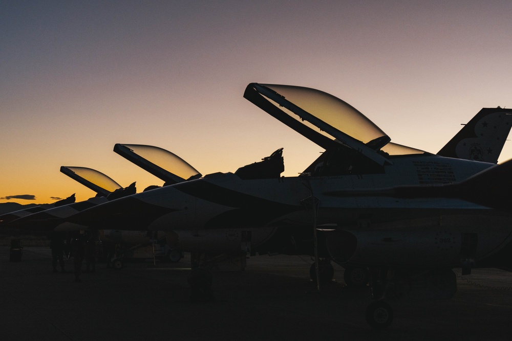 Thunderbirds kickoff winter training at Spaceport America