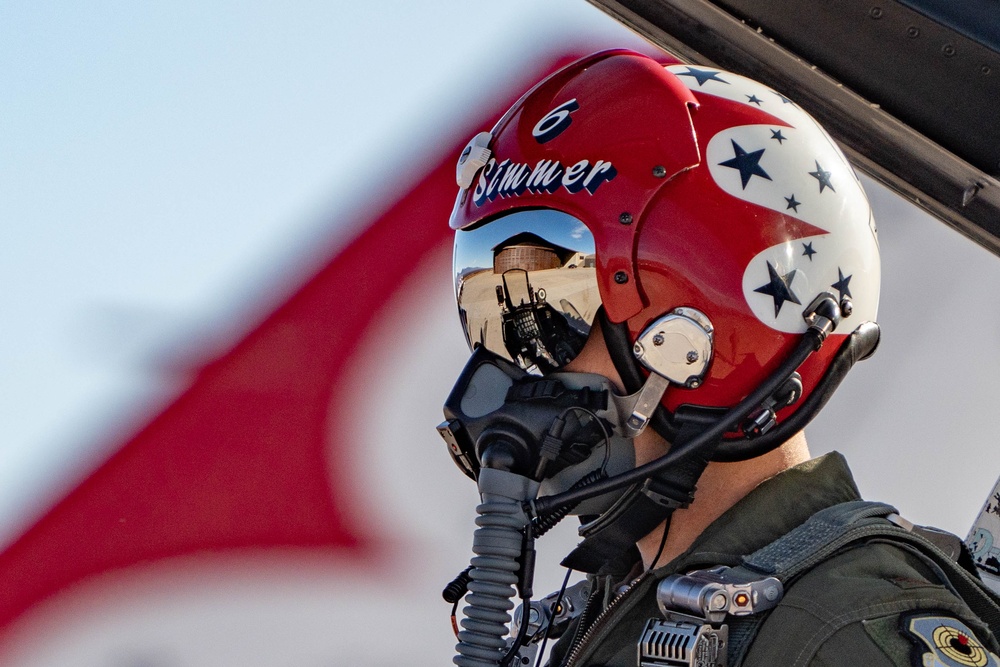 Thunderbirds kickoff winter training at Spaceport America