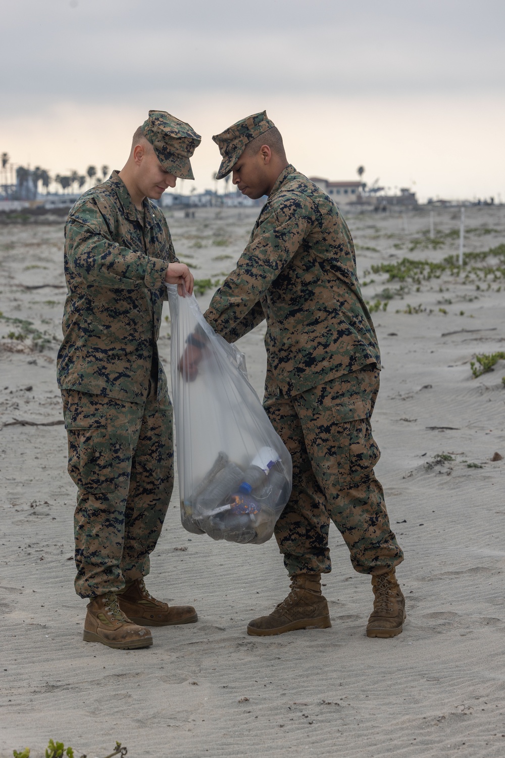 MCI-West Environmental Security Department holds cleanup for Camp Pendleton beaches