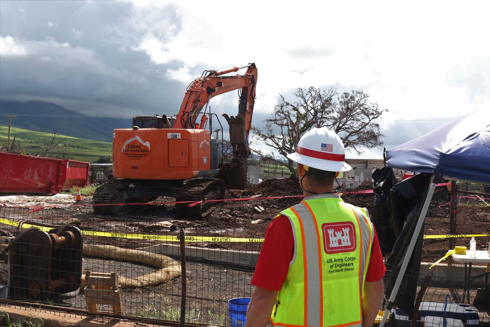 USACE conducts Lahainaluna debris removal