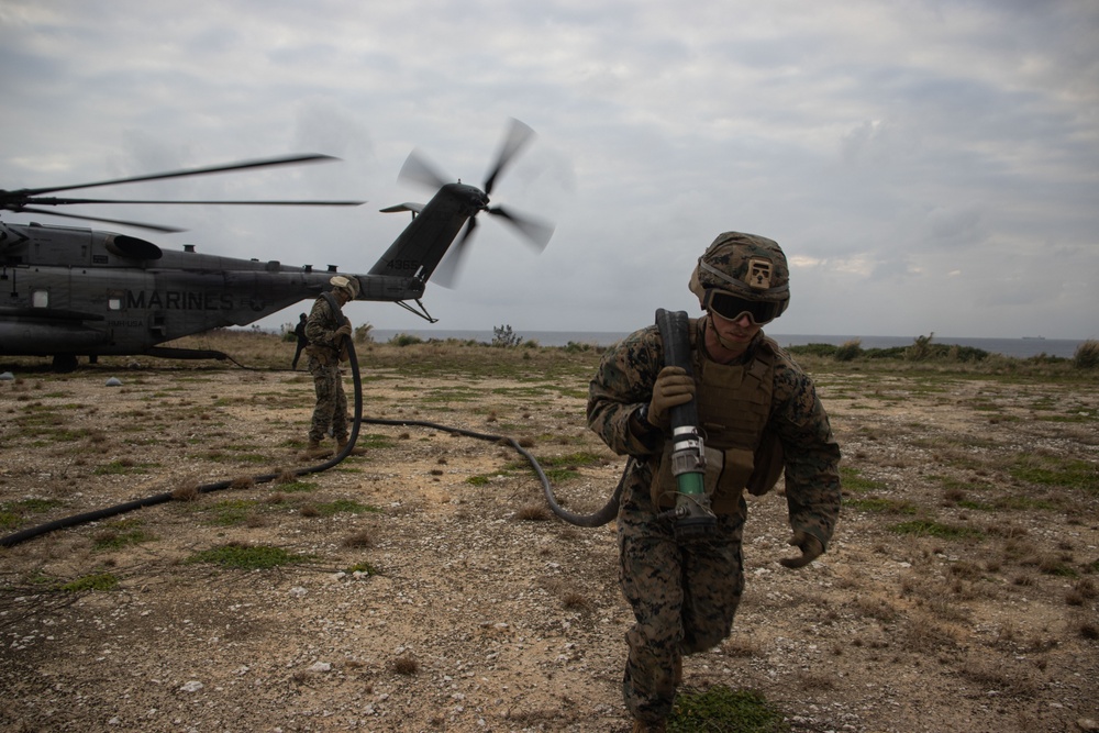 31st MEU conducts FARP on Ie Shima