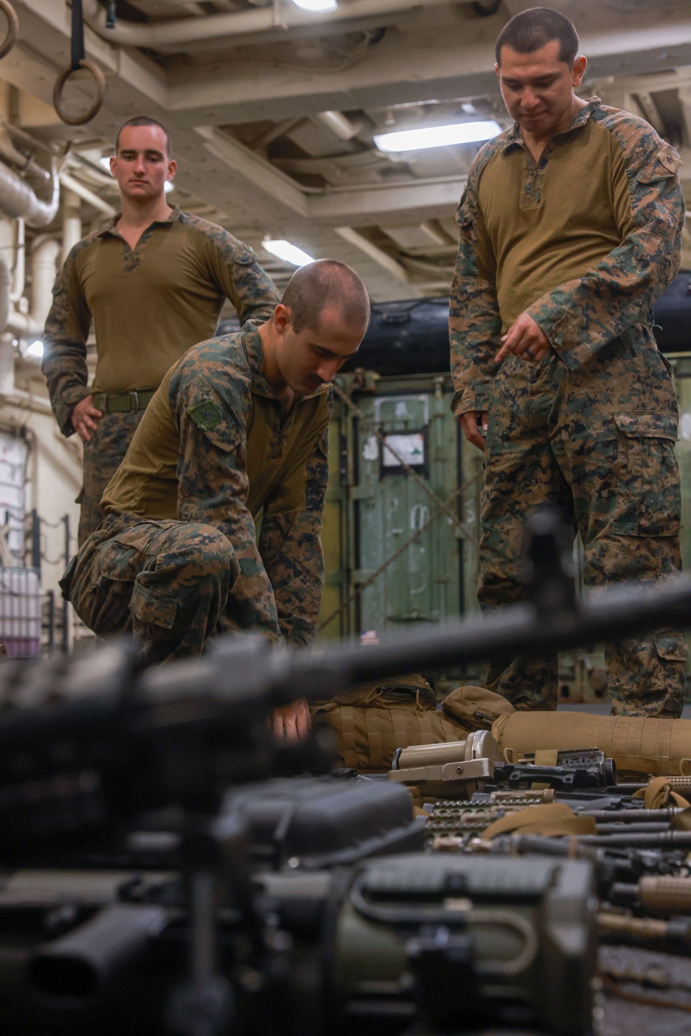 LAR Marines Rehearse Company-Level Reinforcement Procedures Aboard USS Somerset