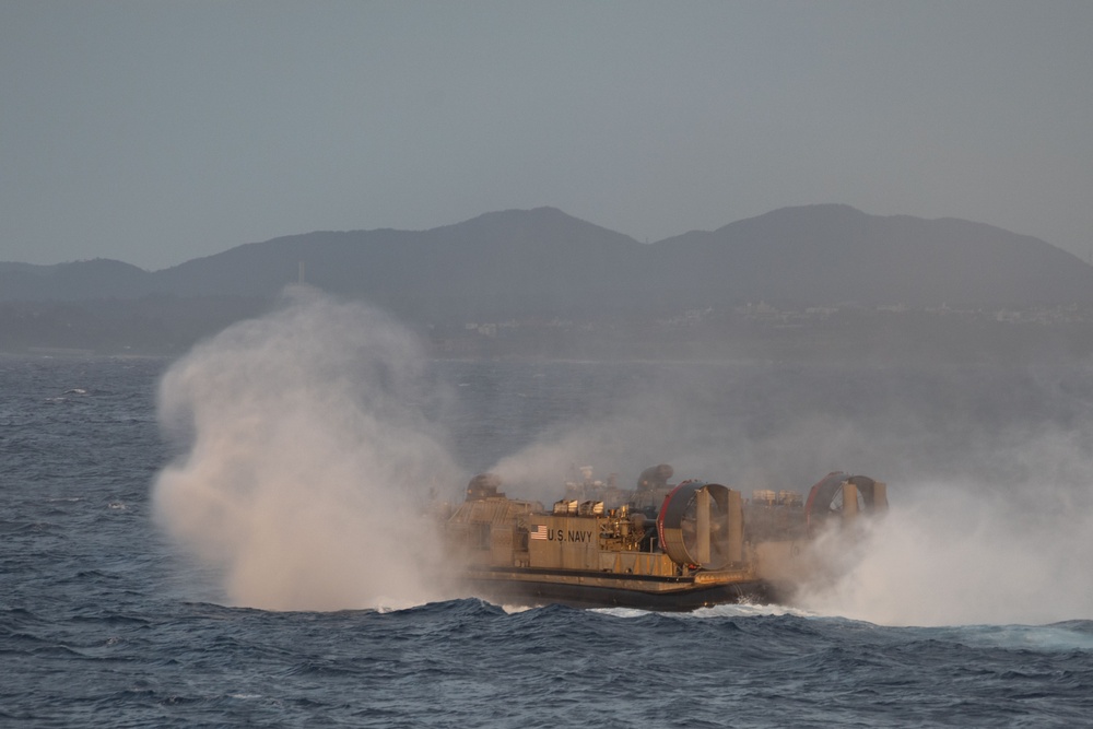 LCAC Operations, LAV Reinforcement off the USS Green Bay